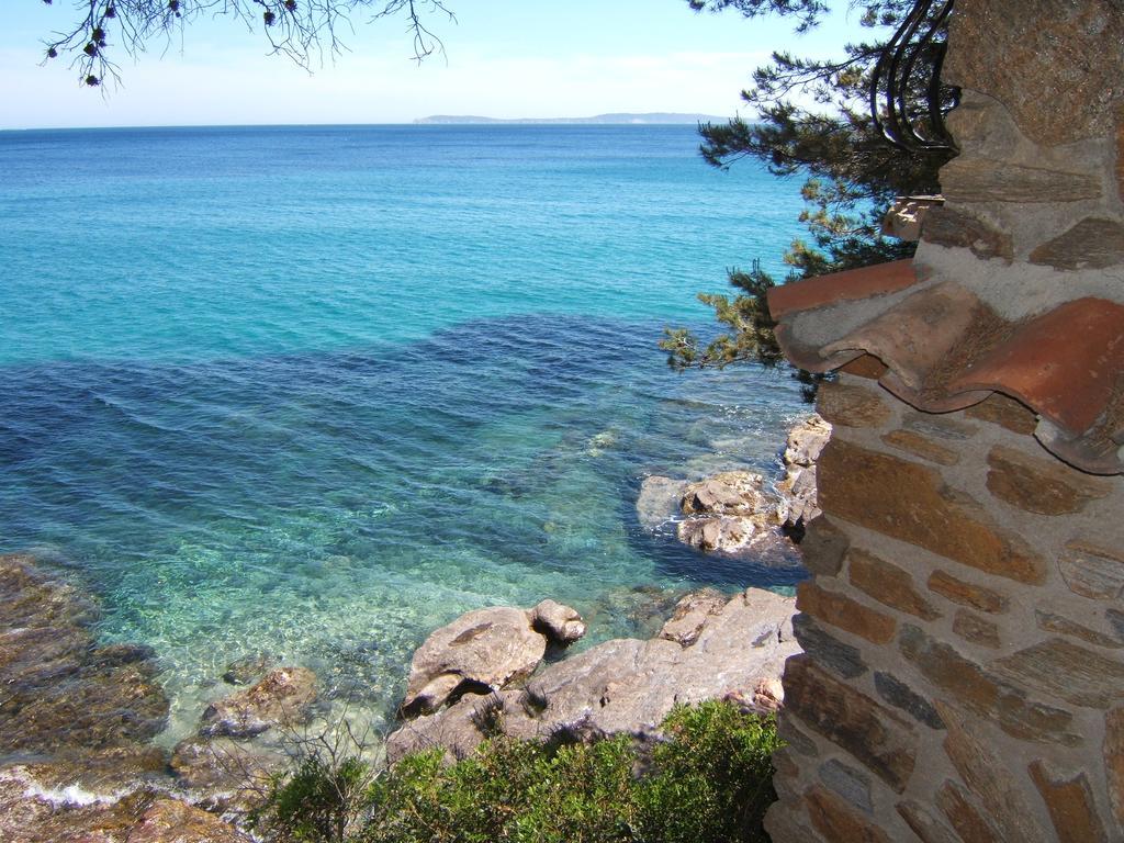 Aparthotel Les Lauriers Roses Le Le Rayol-Canadel-sur-Mer Exteriér fotografie